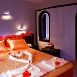 Verano Hotel 2*