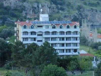 Verano فندق إتْشميلير